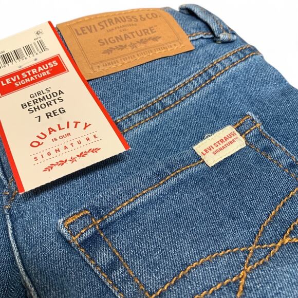 Levi Strauss Signature Girl’s Bermuda Shorts-Size 7 Regular - Picture 4 of 4